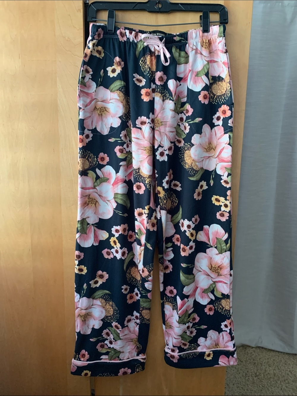 Room Service Women's Floral Pajama Pants Sz. Small NWOT